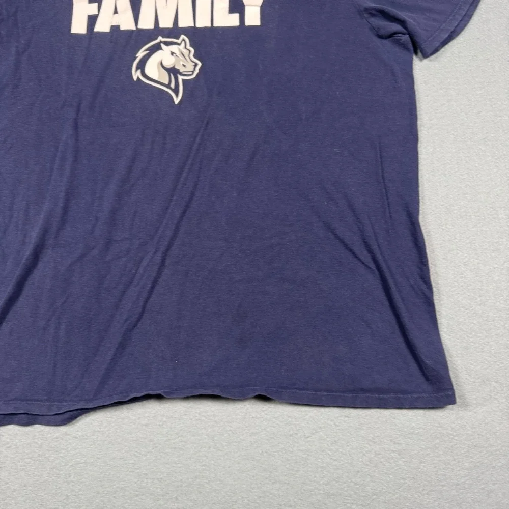 Nike Family Horse Mascot Graphic T-Shirt Mens Large Navy Blue Crewneck‎ Tee